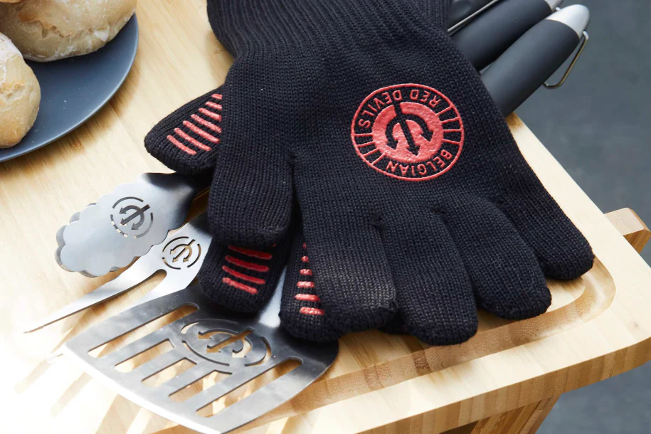 Premium-Handschuhe Red Devils - Image 4