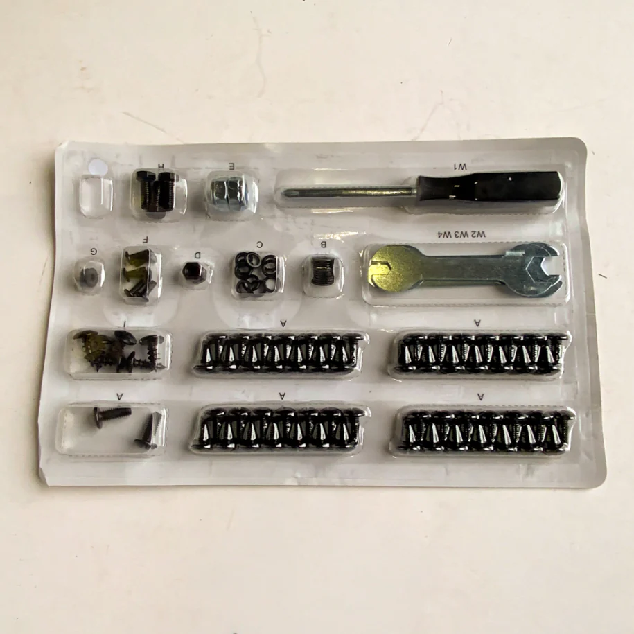 Luca 312 Schraubenpaket - Image 3